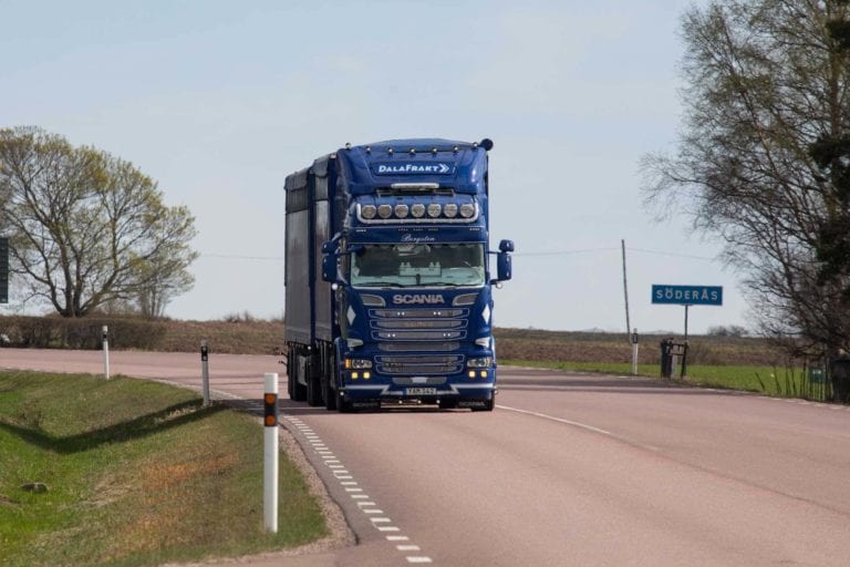 transport av trä- och betongvirke